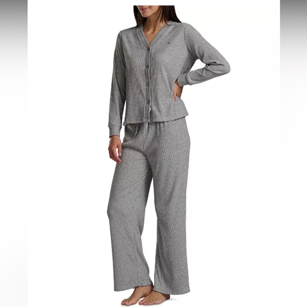 NWT Tommy Hilfiger Women's Gray Pajama Set
